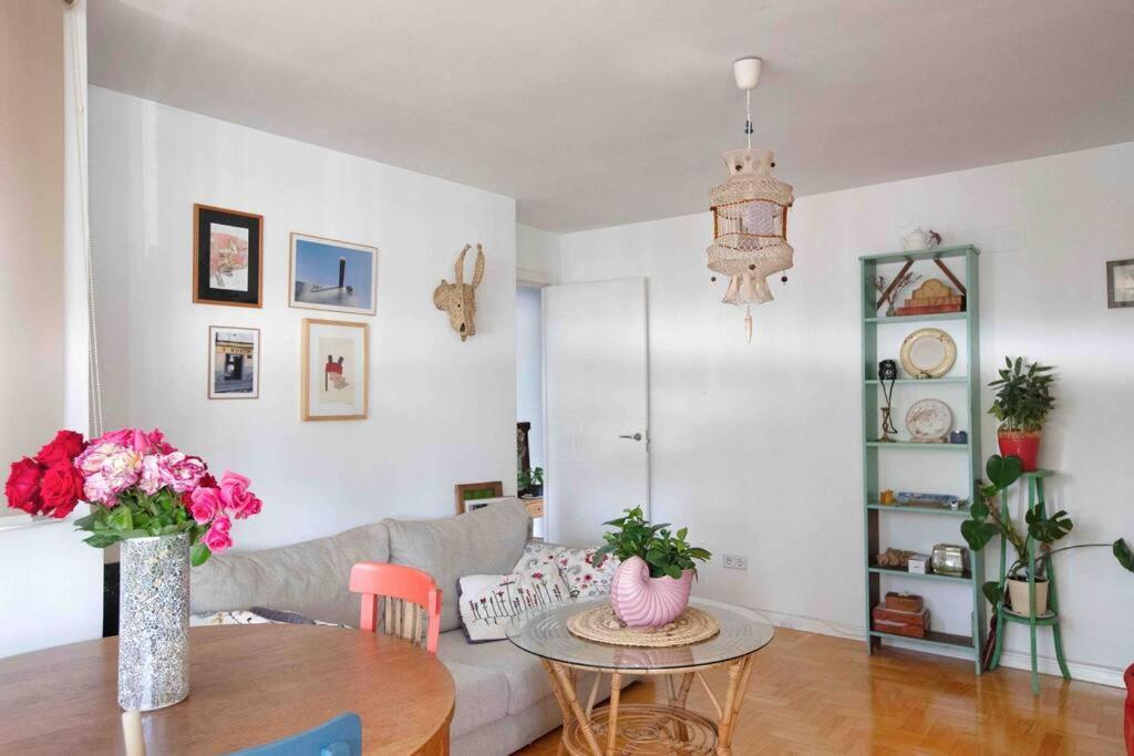 Piso Centrico, Bonito, Acogedor, Aire Acondicionado Y Piscina Enfrente De Casa Μαδρίτη Εξωτερικό φωτογραφία