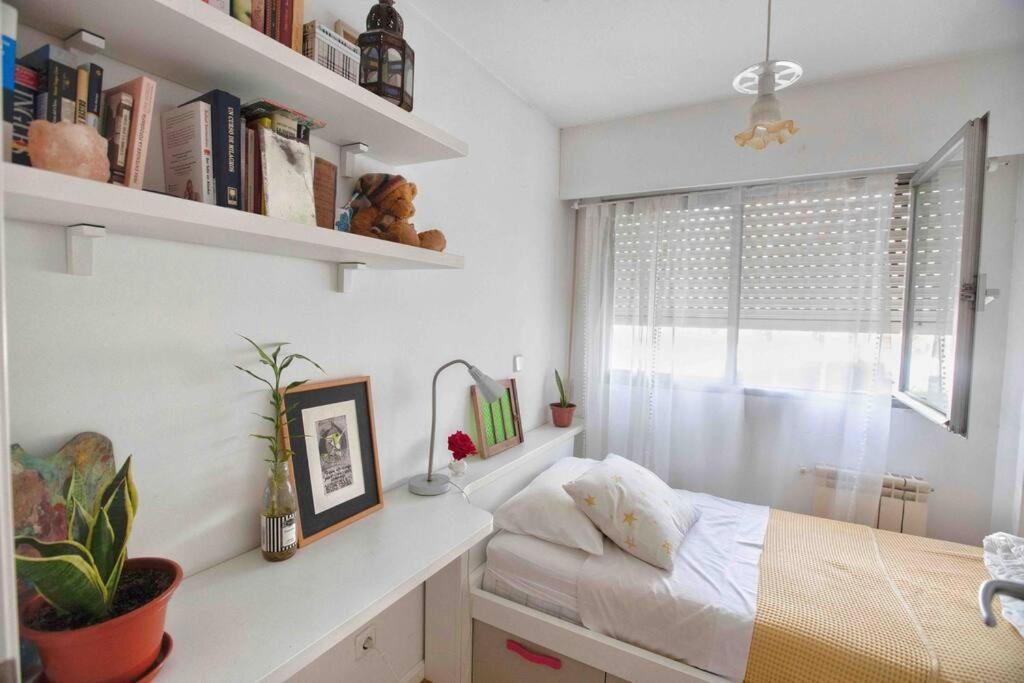 Piso Centrico, Bonito, Acogedor, Aire Acondicionado Y Piscina Enfrente De Casa Μαδρίτη Εξωτερικό φωτογραφία